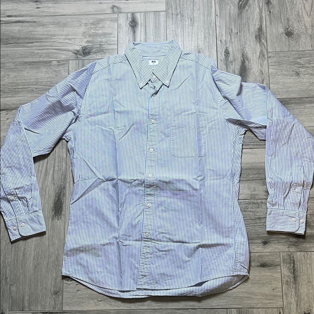 Uniqlo Men's Light Blue Striped Button Down Shirt